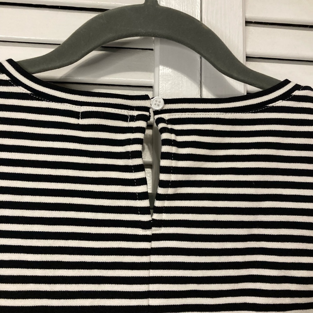 J. Crew Black And White Striped Ruffle Tank Blouse Size Small - Picture 6 of 10